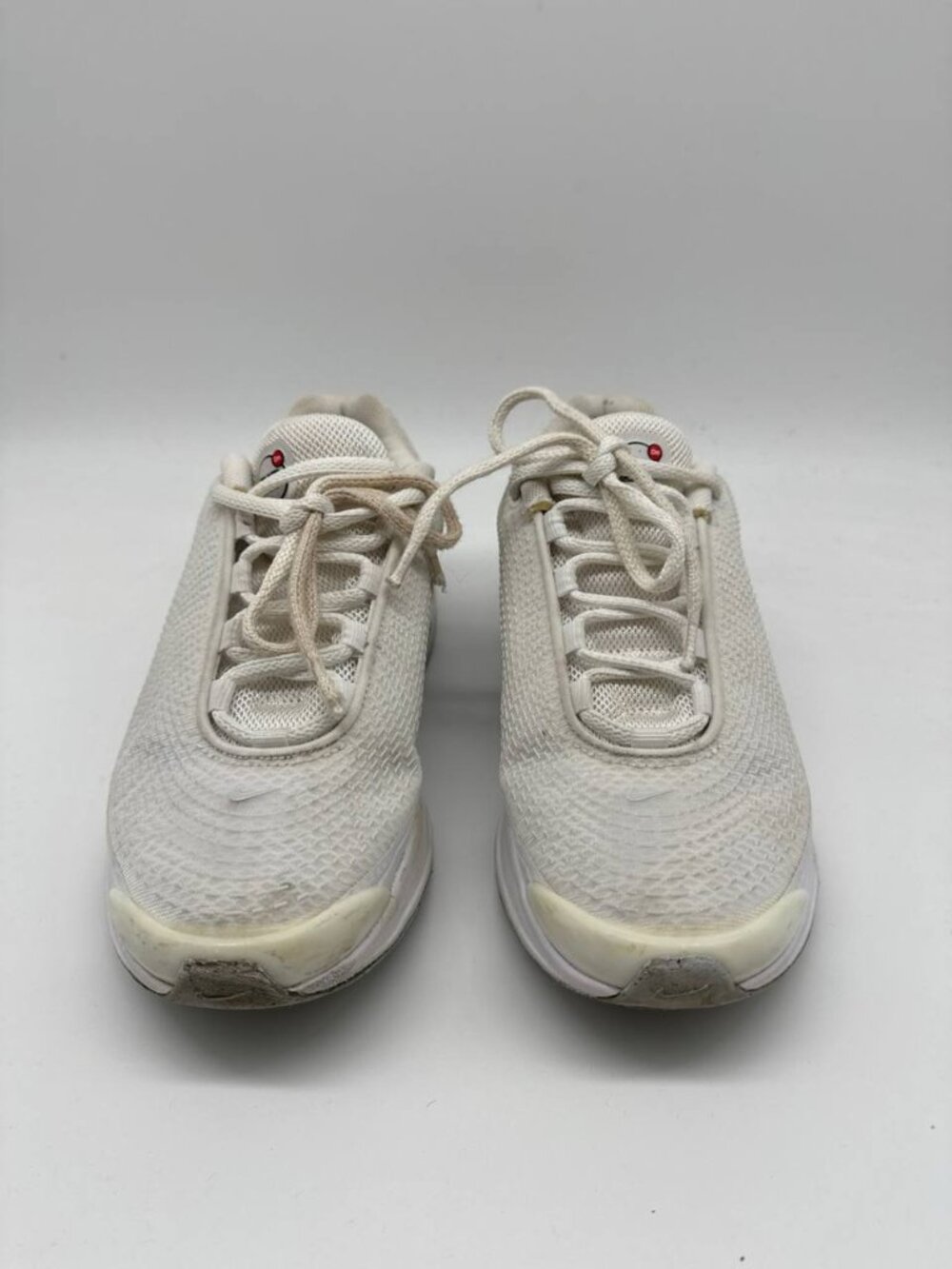 Nike Air Max DN Sneakers Women's US 7.5 white FJ3145-102